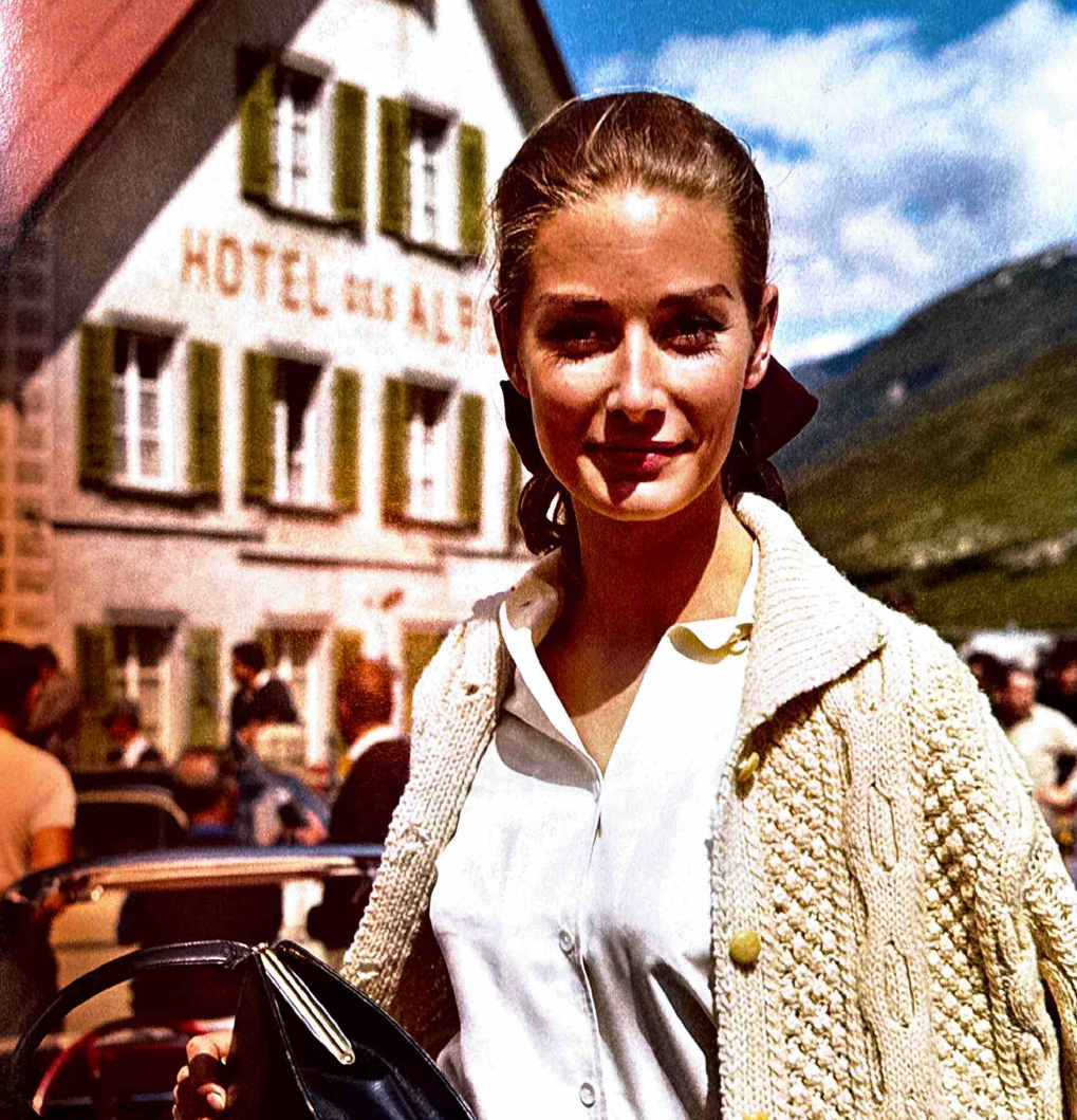Historische Aufnahme der Bergstrasse und Filmproduktion bei Andermatt